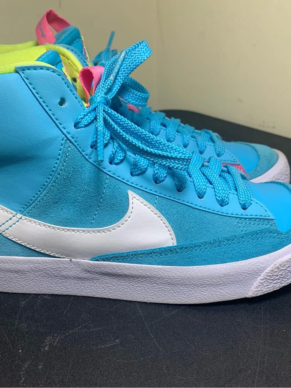 Kids Nike Blazer Mid 77 (Size 4Y US) Good Condition